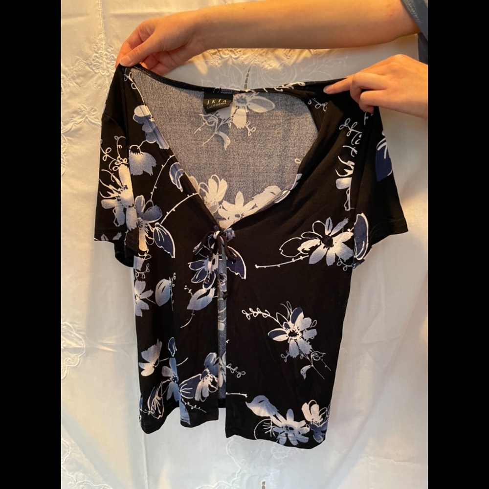 floral tie front top